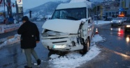 Tokat’ta okul servisi ile minibüs çarpıştı: 12 yaralı