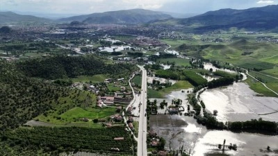 Tokat'ta taşkın nedeniyle tarım arazileri sular altında kaldı