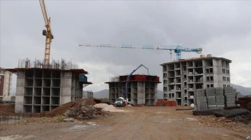 TOKİ'nin İslahiye'deki deprem konutları projesinde 5 blok tamamlanıyor
