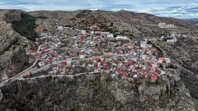 Torosların 7 bin n&uuml;fuslu il&ccedil;esinde yaşlıların sofrasını belediye ekipleri kuruyor