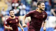 Totti 23 sezon üst üste gol attı