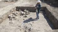 Tozkoparan Höyüğü&#039;ndeki arkeolojik kazılarda çocuk iskeleti bulundu