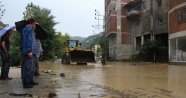 Trabzon'da aşırı yağış heyelana neden oldu