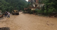 Trabzon&#039;un Araklı ilçesinde yaşanan sel felaketinde bilanço giderek artıyor