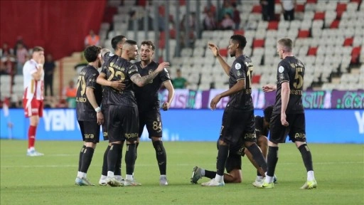 Trabzonspor, Antalyaspor'u mağlup etti