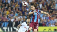 Trabzonspor'da Abdulkadir Parmak'ın sözleşmesi uzatıldı