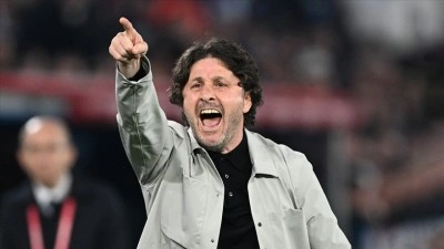 Trabzonspor, Fatih Tekke ile İstanbul takımları &ouml;n&uuml;nde iyi grafik sergiledi