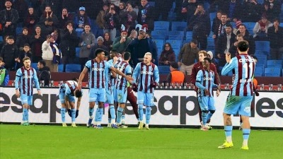 Trabzonspor, ge&ccedil;en sezon sonundaki puanından daha fazlasını topladı