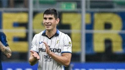 Trabzonspor, Ukraynalı futbolcu Ruslan Malinovski'yi renklerine bağladı