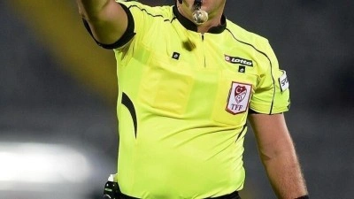 1. Lig'in 35. hafta ma&ccedil;larında d&uuml;d&uuml;k &ccedil;alacak hakemler belli oldu