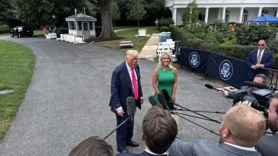 Trump, Beyaz Saray S&ouml;zc&uuml;s&uuml; Leavitt'in ay sonunda g&ouml;revinden ayrılacağını duyurdu