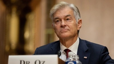 Trump, Dr. Mehmet &Ouml;z'&uuml; doğum g&uuml;n&uuml;nde Beyaz Saray'daki UFC etkinliğine davet etti