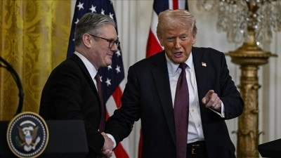 Trump ve Starmer, Ukrayna ve İran m&uuml;zakereleri ile Gazze'deki durumu telefonda g&ouml;r&uuml;şt&uuml;