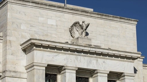 Trump yönetimi, mahkemeden Cook'un Fed'de kalmasına izin veren kararı durdurmasını istedi