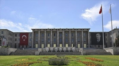 TSK ile ilgili d&uuml;zenlemeleri de i&ccedil;eren kanun teklifi TBMM Genel Kurulunda kabul edildi