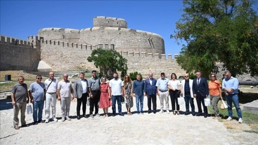 "TÜDAV MARU ile Piri Reis'in İzinde" bilim seferi Çanakkale'den başladı