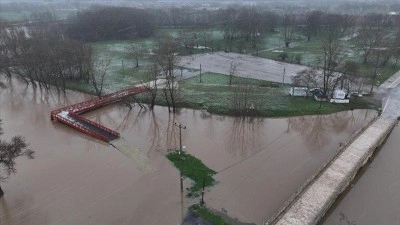 Tunca Nehri, Kırkpınar G&uuml;reşleri'nin yapıldığı Sarayi&ccedil;i'nde kısmen taştı