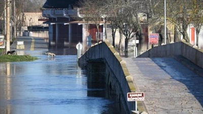 Tunca'nın debisi d&uuml;ş&uuml;şe ge&ccedil;ti, Meri&ccedil;'te y&uuml;kseliş s&uuml;r&uuml;yor