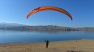 Tunceli'de yamaç paraşütü keyfi