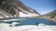 Tunceli&#039;nin buzul gölleri eşsiz güzellikleriyle doğa tutkunlarını cezbediyor