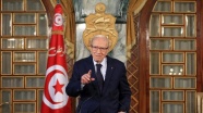 Tunus'ta Cumhurbaşkanı ile Nahda arasındaki gerilim tırmanıyor