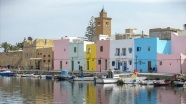 Tunus'un incisi Eski Binzert Limanı tarihi dokusuyla turistlerin uğrak yeri olmaya devam ediyor