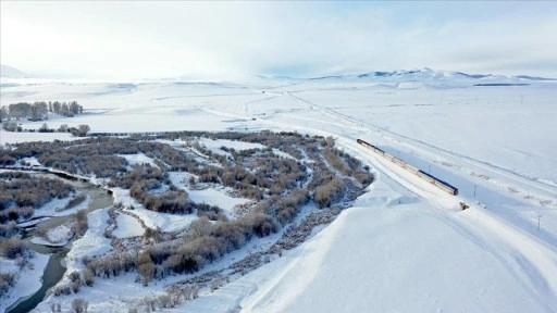 Turistik Doğu Ekspresi "masalsı yolculukla" konuklarına farklı bir deneyim yaşatıyor