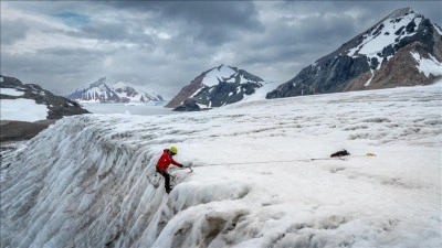 T&uuml;rk bilim insanlarından Antarktika'da iklim değişikliğine farkındalık vurgusu