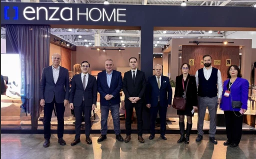 Türk Büyükelçi Tanju Bilgiç’ten Moskova fuarına anlamlı ziyaret