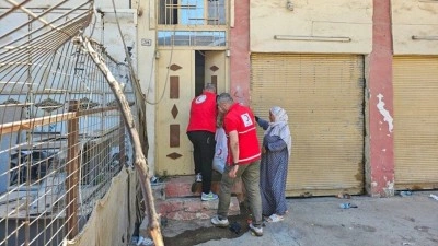 T&uuml;rk Kızılay'dan Kerk&uuml;k'teki T&uuml;rkmenlere gıda yardımı