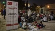 Türk Kızılayı Mescid-i Aksa&#39;da iftar verdi