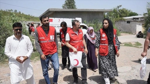 Türk Kızılay, Pakistan ve Kırgızistan'da ihtiyaç sahiplerine kurban eti dağıttı