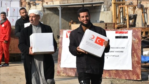 T&uuml;rk Kızılay, Irak&rsquo;ın Kerk&uuml;k kentinde selzedelere gıda yardımı ulaştırdı