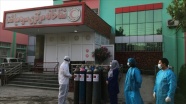 Türk Kızılaydan Afganistan&#039;da Kovid-19 hastalarına oksijen tüpü desteği
