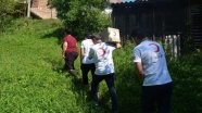 Türk Kızılaydan Bosna Hersek'teki ihtiyaç sahipleri ve yetimlere gıda yardımı