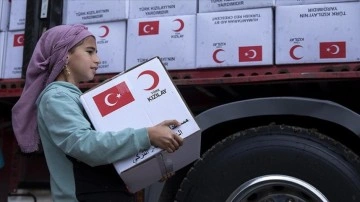 Türk Kızılaydan Erbil'de mülteci kampındaki ihtiyaç sahibi ailelere Ramazan yardımı