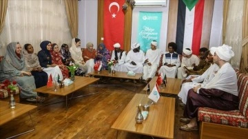 Türk öğrenciler, Sudan'da kültürü yaşayarak Arapça öğreniyor