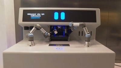 T&uuml;rk robotik barista, profesyonel baristaların ustalığını teknolojiyle geleceğe taşıyor