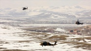 Türk Silahlı Kuvvetlerinin Kars'ta düzenlediği 'Kış-2021 Tatbikatı' nefes kesiyor