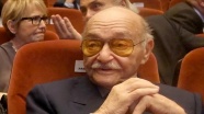 Türk sinemasının üretken yönetmeni Aram Gülyüz