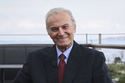 T&uuml;rk sinemasının usta oyuncusu Ediz Hun: Yaşlılıkta en b&uuml;y&uuml;k tehlike yalnızlık