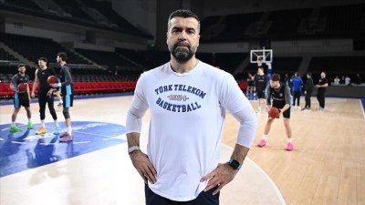 T&uuml;rk Telekom Başantren&ouml;r&uuml; Erdem Can'ın odağı BKT Avrupa Kupası &ccedil;eyrek finali