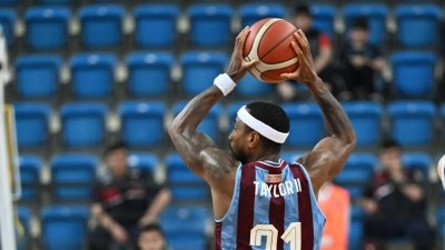 T&uuml;rk Telekom Basketbol Takımı, ABD'li oyuncu Tony Taylor'ı transfer etti