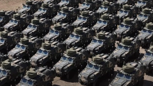 Türk zırhlısı Macaristan'da sahaya çıktı, sayısı 5'e katlanacak