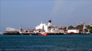 TürkAkım&#039;da boru döşeyecek gemi İstanbul Boğazı&#039;ndan geçti