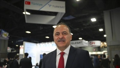 T&uuml;rkiye al&ccedil;ak y&ouml;r&uuml;nge uyduları i&ccedil;in SpaceX ve Amazon gibi firmalarla masada