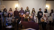 Türkiye&#039;de okuyan yabancı öğrenciler Türk müziği korosu kurdu