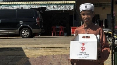 T&uuml;rkiye Diyanet Vakfı Kambo&ccedil;ya ve Tanzanya'da kurban kesimlerine başladı