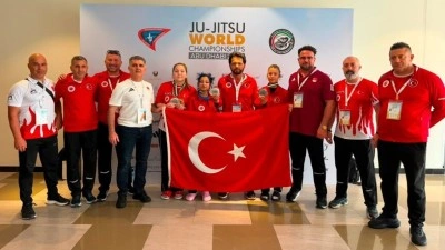 T&uuml;rkiye, D&uuml;nya Jujitsu Şampiyonası'ndan 4 madalya kazandı
