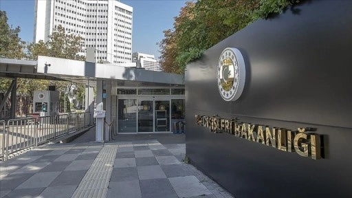Türkiye, İsrail'in Suriye'deki askeri saldırılarını "güçlü şekilde" kınadı
